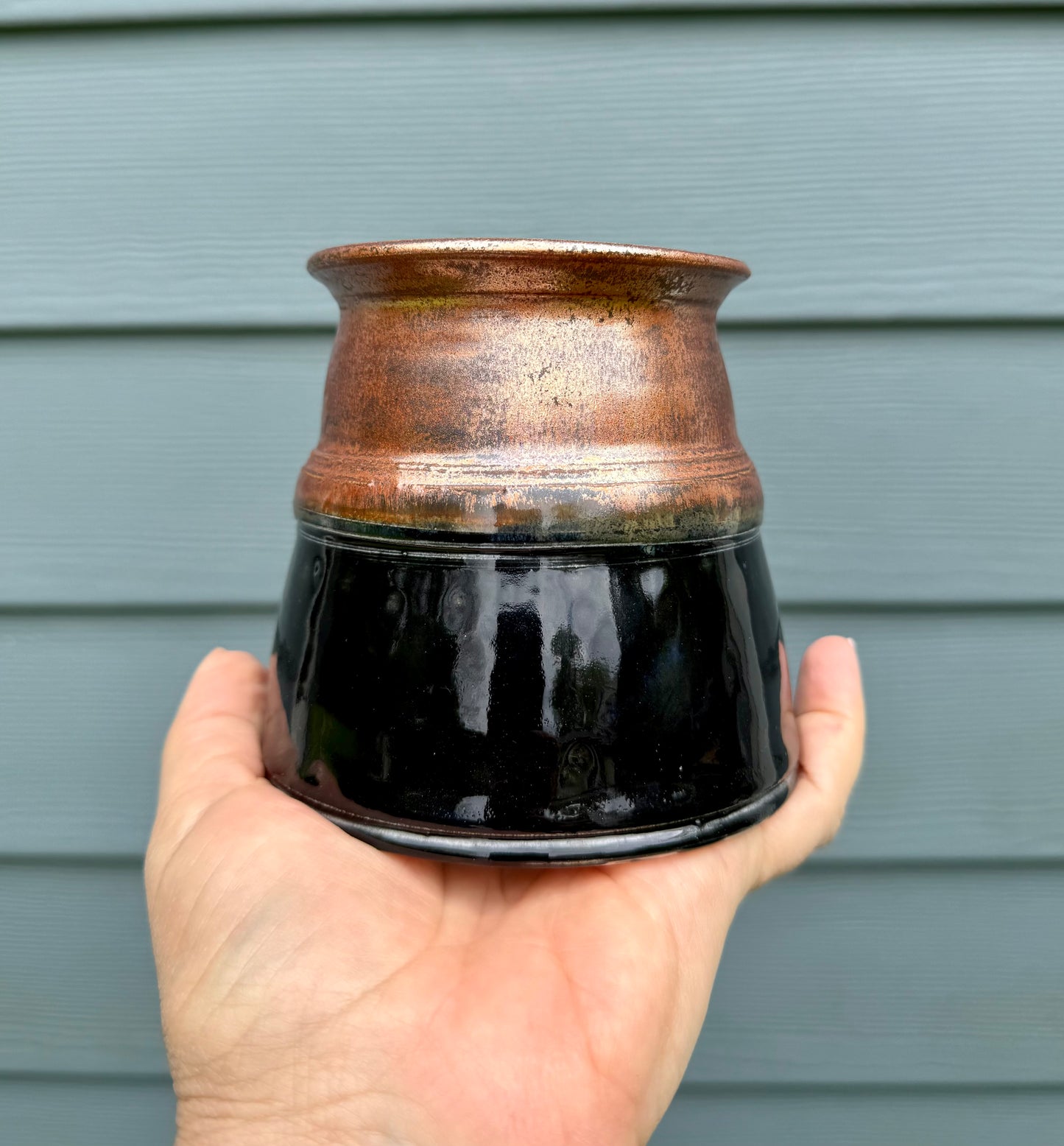 Summer Blooms Vase - Copper Black with Blue Interior